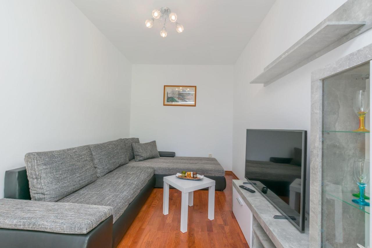 Apartment Ivano Dugi Rat Exteriör bild